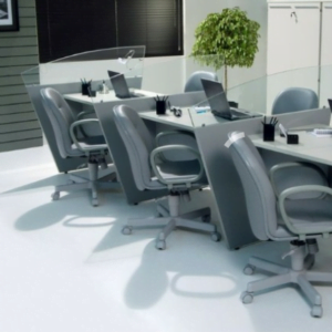 Baias de atendimento com laterais em vidro BT-12